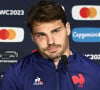 "Antoine Dupont et l'équipe de rugby à 7 en pleine danse avec les danseuses du moulin rouge !", s'amuse un internaute
 
Antoine Dupont. (Credit Image: © Mickael Chavet/ZUMA Press Wire)