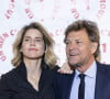 Mais complètement sous le charme d'Alice Taglioni, il décide de divorcer en 2013 et officialise avec l'actrice en 2013.
Alice Taglioni et Laurent Delahousse au photocall des invités au dîner de gala de l'association "Un rien c'est tout" au musée de l'armée aux Invalides à Paris le 7 mars 2024