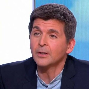 Thomas Sotto a été décrit comme "tyrannique" par d'anciens et actuels collaborateurs de "Télématin"
Thomas Sotto sur le plateau de "Télématin"