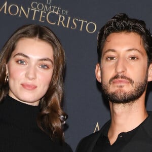 Exclusif - Anamaria Vartolomei et Pierre Niney lors de l'avant-première du film "Le Comte de Monte-Cristo" au Grand Rex à Paris le 20 juin 2024. © Coadic Guirec / Olivier Borde / Bestimage 