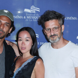 Tomer Sisley, Elise Tilloloy et Olivier Masset-Depasse assistent au 10e festival du cinéma et de la musique de film à La Baule, le 30 juin 2024. Jérôme Domine/ABACAPRESS.COM