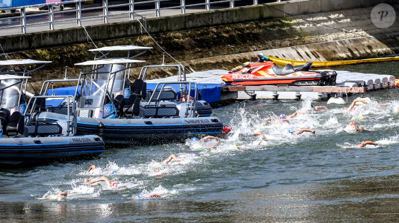 Et ne mâche pas ses mots
La Seine, théatre des épreuves de triathlon des JO de Paris. 31 juillet 2024. Viktor Ivanov/TASS