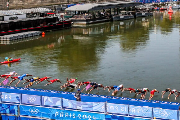 La Seine, théatre des épreuves de triathlon des JO de Paris. 31 juillet 2024. Viktor Ivanov/TASS