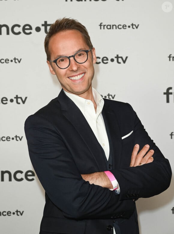 Damien Thévenot au photocall pour la conférence de presse de rentrée de France TV à la Grande Halle de la Villette à Paris, France, le 6 juillet 2022. © Coadic Guirec/Bestimage 