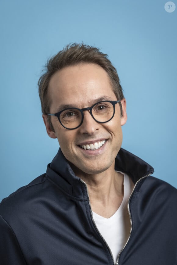 Exclusif - Damien Thévenot - Backstage de l'émission "Tout le monde chante contre le cancer" au Palais des Congrès à Paris, diffusée le 23 décembre sur W9. L© Giancarlo Gorassini-Cyril Moreau / Bestimage 