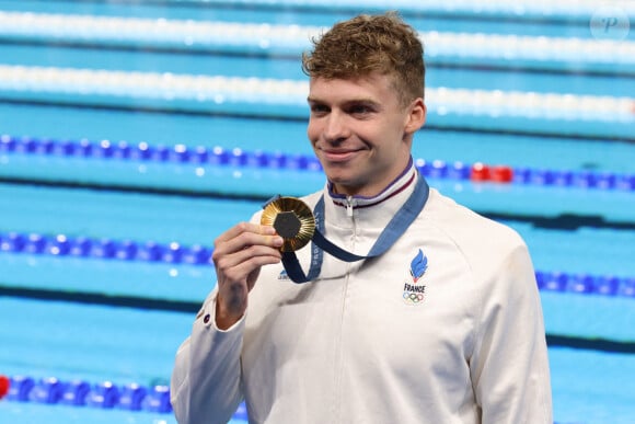 Léon Marchand avec sa quatrième médaille d'or aux Jeux Olympiques de Paris le 2 août 2024  (Credit Image: © Mickael Chavet/ZUMA Press Wire)