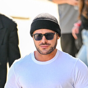 Zac Efron arrive aux studios de l'émission "Jimmy Kimmel Live !" à Los Angeles, le 20 juin 2024. BauerGriffin/INSTARimages/ABACAPRESS.COM