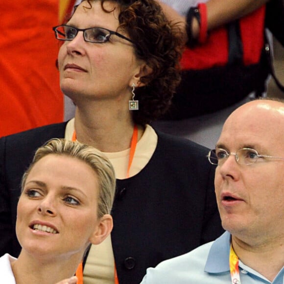 S.A.S. le Prince Albert II de Monaco et Charlene Wittstock soutiennent l'équipe sud-africaine et Michael Phelps lors de la finale du 4X100m 4 nages au National Aquatic Center lors de la 9ème journée des Jeux Olympiques de Pékin 2008, Chine, le 16 août 2008. Photo par Hahn/Gouhier/Nebinger/ABACAPRESS.COM