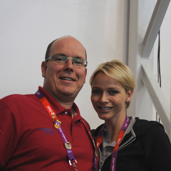 Le Prince Albert II de Monaco et la Princesse Charlène de Monaco suivent l'équipe de natation sud-africaine dans le centre aquatique des Jeux Olympiques de Londres, le 31 juillet 2012. Photo par Guibbaud-Gouhier-JMP/ABACAUSA.COM