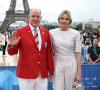 Albert de Monaco et Charlene ont honoré de leur présence les JO de Paris...Albert II, Prince de Monaco et son épouse Charlène, Princesse de Monaco, arrivant au Trocadéro avant la cérémonie d'ouverture des Jeux Olympiques d'été de Paris 2024. Photo par Christophe Petit Tesson/PA/ABACAPRESS.COM