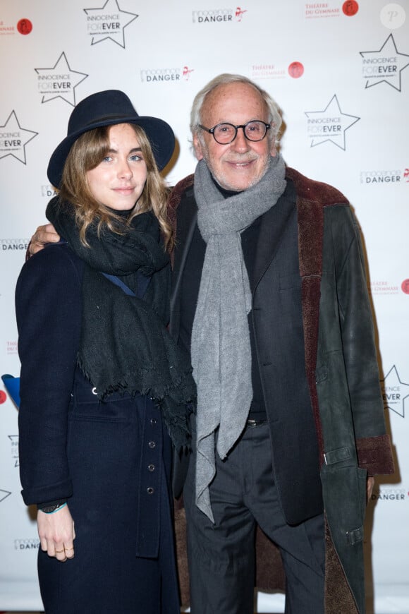 La mère de sa fille Mathilde 
Patrice Laffont et sa fille Mathilde - Photocall de la soirée Innocence Forever au théâtre du gymnase à Paris le 26 novembre 2018. © Cyril Moreau-Pierre Perusseau/Bestimage