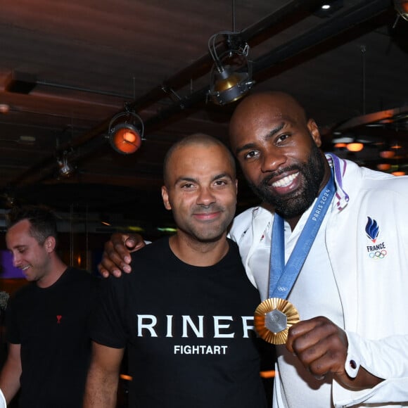 Exclusif - Teddy Riner - Teddy Riner fête son titre de champion Olympique de judo +100KG au restaurant "Podium" du groupe (Les bistrots Pas Parisiens) à Paris le 2 aout 2024. © Rachid Bellak/Bestimage