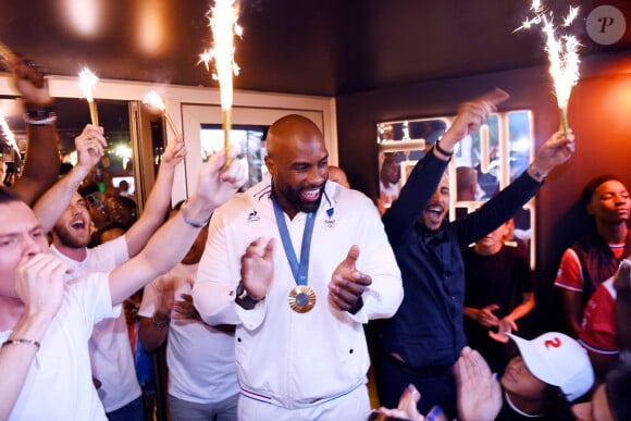 Exclusif - Prix Spécial - No Web - Teddy Riner - Teddy Riner fête son titre de champion Olympique de judo +100KG au restaurant "Podium" du groupe (Les bistrots Pas Parisiens) à Paris le 2 aout 2024. © Rachid Bellak/Bestimage 