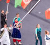 Pauline Ferrand-Prevot et Antoine Dupont lors de la cérémonie de clôture des Jeux Olympiques de Paris 2024 au stade de France à Saint-Denis, le 11 août 2024. © Baptiste Autissier / Panoramic / Bestimage