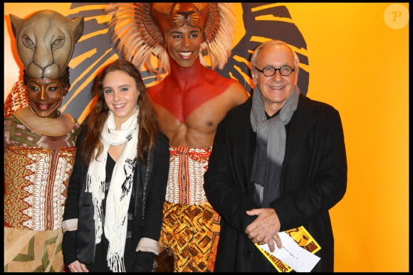 Patrice Laffont et sa fille Mathilde Laffont lors du spectacle "Le Roi Lion" au théâtre Mogador