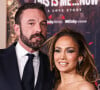 Les deux artistes se sont mariés en 2022, après avoir vécu une première idylle amoureuse au début des années 2000
Ben Affleck et Jennifer Lopez à l'avant-première de 'This Is Me...Now: A Love Story' à Hollywood.