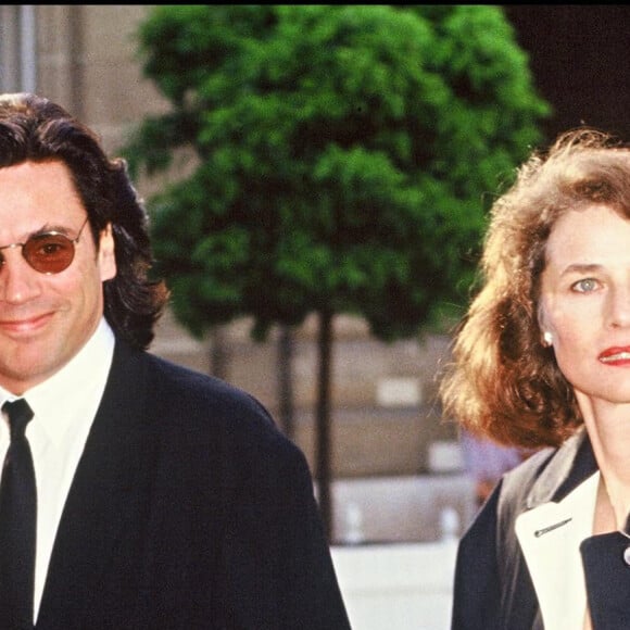 L'ancien mari de Charlotte Rampling fête aujourd'hui ses 76 ans.Jean-Michel Jarre et sa femme Charlotte Rampling - visite de la reine Elizabeth d'Angleterre à Paris - 1992