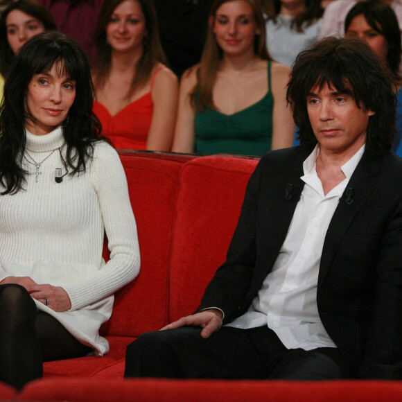 Il a aussi été en couple avec Anne Parillaud...Anne Parillaud, Jean-Michel Jarre lors de l'enregistrement de l'emission Vivement Dimanche a Paris, France, le 04/04/2007. Photo Max Colin/ABACAPRESS.COM