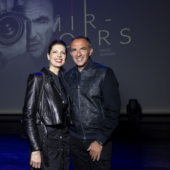 Exclusif - Nikos Aliagas et sa femme Tina Grigoriou - Vernissage de l'exposition photographique de Nikos Aliagas "Regards Miroirs" à la Seine Musicale à Boulogne-Billancourt le 14 avril 2022.  © Cyril Moreau/Bestimage 