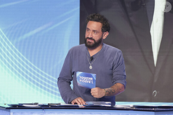 Cyril Hanouna est l'animateur vedette de C8
Exclusif - Cyril Hanouna, sur le plateau de de l'émission " TPMP " présentée par C.Hanouna et diffusée en direct sur C8. © Jack Tribeca / Bestimage