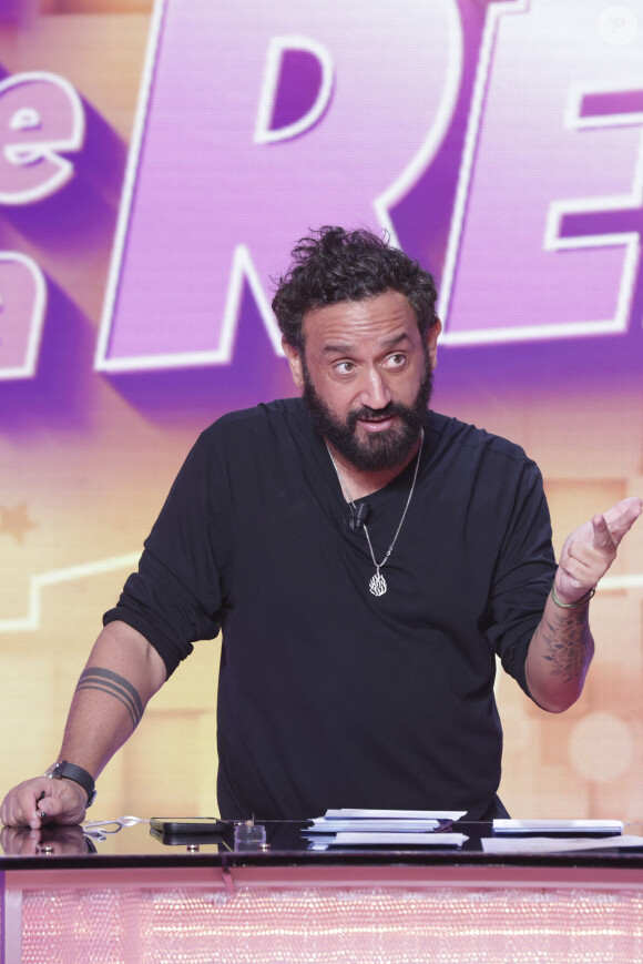 Exclusif - Cyril Hanouna - Sur le plateau de l'émission TPMP (Touche Pas à Mon Poste) présentée en direct par C.Hanouna et diffusée sur C8 - Paris le 03/05/2024 - © Jack Tribeca / Bestimage