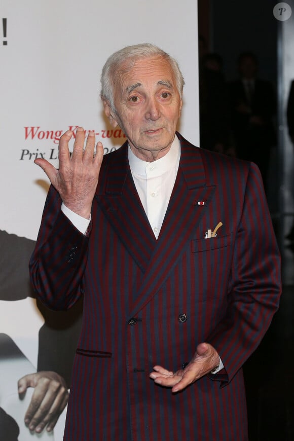 Charles Aznavour lors du photocall de la soirée de remise de prix au Festival Lumière à Lyon le 20 octobre 2017. 