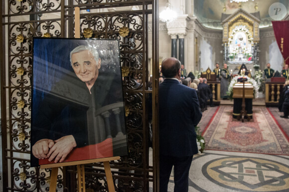 ou celui organisé pour Chales Aznavour aux Invalides.
Exclusif - Illustration - Obsèques de Charles Aznavour en la Cathédrale arménienne Saint-Jean-Baptiste de Paris. Le 6 octobre 2018 © Jacovides-Moreau / Bestimage 