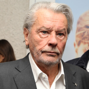 Exclusif - Alain Delon donne une master class au 72ème Festival du Film de Cannes alors qu'il s'apprête à recevoir une Palme d'Or d'honneur pour l'ensemble de sa carrière, Cannes, le 19 mai 2019. ©Denis Guignebourg/BestIlmage