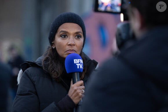 Karine Le Marchand soutient les agriculteurs sur le barrage de l'Autoroute A4 à hauteur de Jossigny en Seine et Marne le 29 Janvier 2024. © Jeremy Melloul - Pierre Perusseau / Bestimage