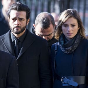 Thierry Chassagne, Maxim Nucci (Yodélice) et sa compagne Isabelle Ithurburu - Arrivées des personnalités en l'église de La Madeleine pour les obsèques de Johnny Hallyday à Paris. Le 9 décembre 2017