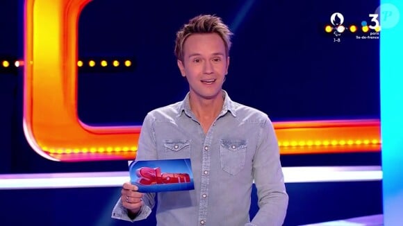 Afin de se consacrer à "Tout le monde veut prendre sa place", Cyril Féraud a décidé de quitter "Slam" après 16 ans de bons et loyaux services sur France 3
Cyril Féraud sur le plateau de "Slam"