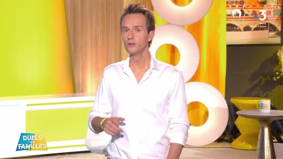 Cyril Féraud justifie son choix de garder "Duels en famille" plutôt que "Slam"
Cyril Féraud sur le plateau de "Duels en famille"