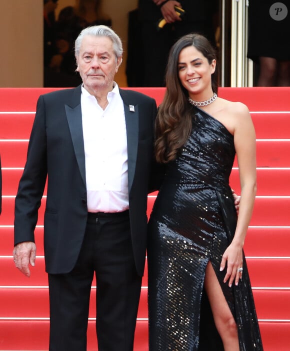 Alain Delon - Montée des marches du film "A Hidden Life" lors du 72ème Festival International du Film de Cannes, le 19 mai 2019. © Denis Guignebourg/Bestimage People arriving at the red