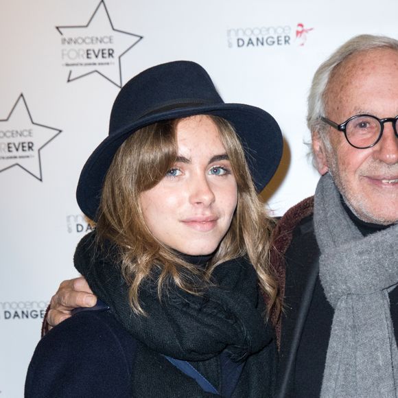 Patrice Laffont et sa fille Mathilde - Photocall de la soirée Innocence Forever au théâtre du gymnase à Paris le 26 novembre 2018.© Cyril Moreau-Pierre Perusseau/Bestimage