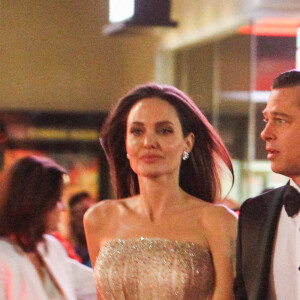 Angelina Jolie Pitt et Brad Pitt assistent à la soirée d'ouverture de l'AFI FEST 2015 avec la première de Universal Pictures By The Sea au TCL Chinese Theatre le 15 novembre 2015 à Los Angeles, CA, USA. Photo par GSI/ABACAPRESS.COM