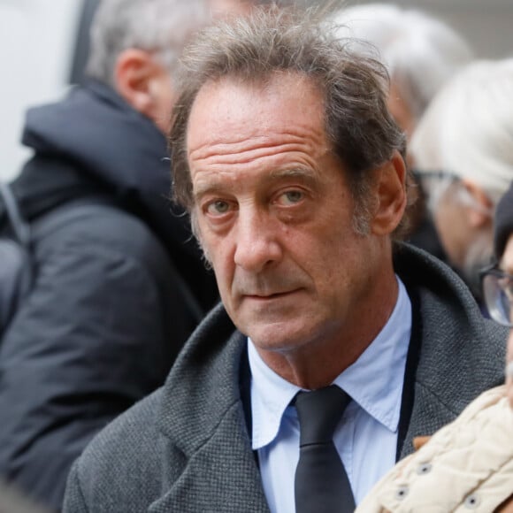 Vincent Lidon est également présent et aura un rôle particulier pendant la cérémonie puisqu'il lira un texte.
Rétro - Décès de Sylvain Lindon, frère de V. Lindon - Exclusif - No Web - Vincent Lindon - Obsèques de Dominique Farran, le père de S.Farran, en l'église Saint-Thomas-d'Aquin à Paris. Le 14 novembre 2019 