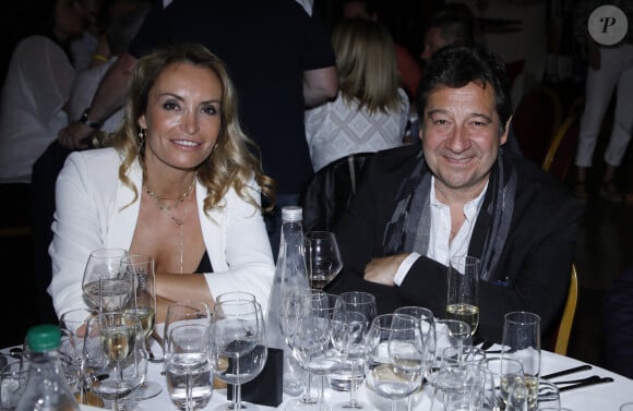 Exclusif - Laurent Gerra et sa compagne Christelle Bardet au dîner lors de la 2ème édition du Festival du cinéma français et gastronomie à Aix les Bains le 9 juin 2023. © Denis Guignebourg / Bestimage