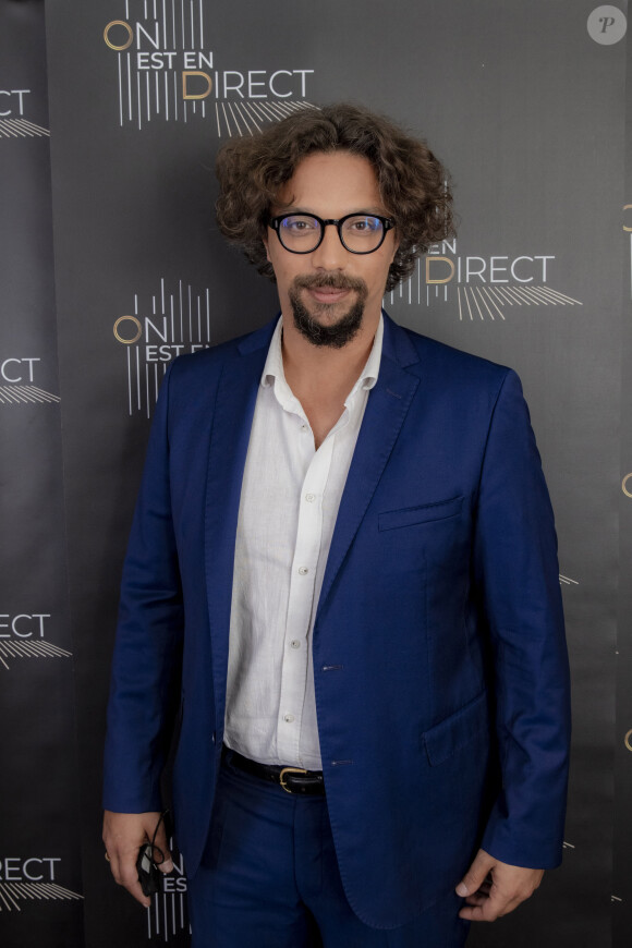 Exclusif - Matthieu Belliard (Europe 1) - Backstage de l'enregistrement de l'émission "On Est En Direct" (OEED), Spéciale 100 ans de la radio, présentée par L.Ruquier, diffusée sur France 2 le 8 mai © Jack Tribeca / Bestimage 