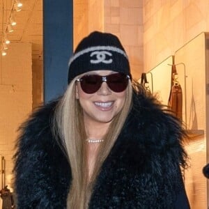 Mariah Carey sortant de la boutique Dior à Aspen