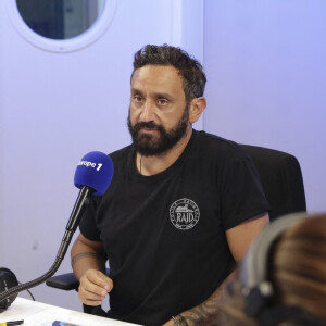 Exclusif - Cyril Hanouna, sur le plateau de l'émission " On Marche Sur La Tête " présentée pa C.Hanouna dans les studios d' Europe 1 à Paris, France, le 27 juin 2024. © Jack Tribeca / Bestimage