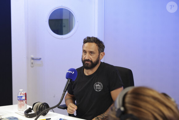 Exclusif - Cyril Hanouna, sur le plateau de l'émission " On Marche Sur La Tête " présentée pa C.Hanouna dans les studios d' Europe 1 à Paris, France, le 27 juin 2024. © Jack Tribeca / Bestimage