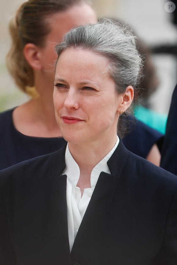 Lucie Castets - Lucie Castets et les représentants du Nouveau Front Populaire (NFP) à la sortie d'un entretien avec le Président de la République à l'Elysée le 23 août 2024. © Christophe Clovis / Bestimage