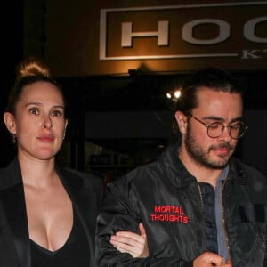 Exclusif - Rumer Willis, enceinte, et son compagnon Derek Richard Thomas arrivent à la Baby Shower d'Ieland Baldwin au club "Jumbo's Clown Room", privatisé à Los Angeles. Le 6 mars 2023.