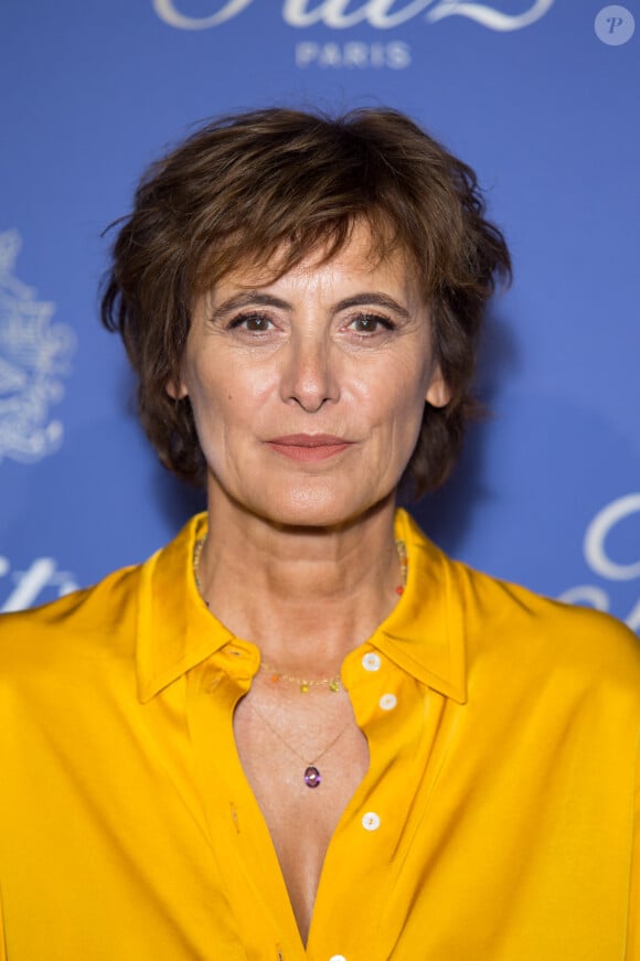 Inès de la Fressange - Photocall des 125 ans du Ritz à Paris Le 14 septembre 2023.