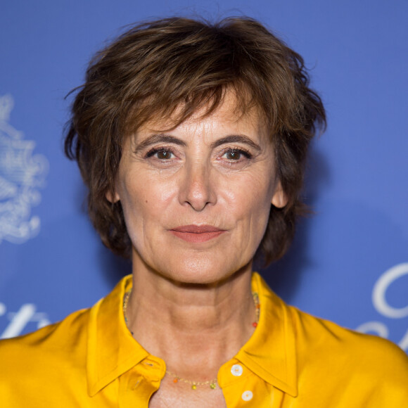 Inès de la Fressange - Photocall des 125 ans du Ritz à Paris Le 14 septembre 2023.