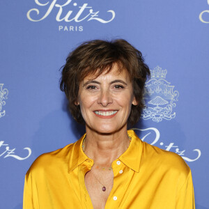 Inès de la Fressange - Photocall des 125 ans du Ritz à Paris Le 14 septembre 2023.