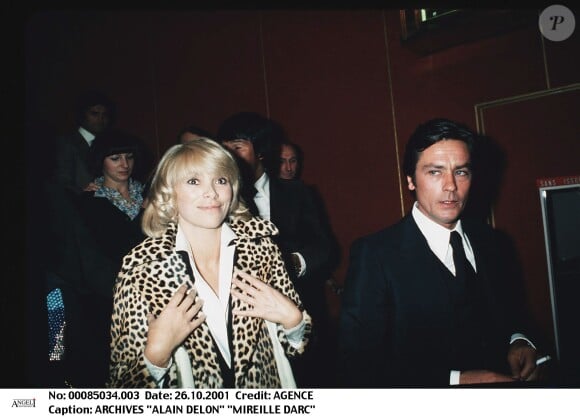 Mireille Darc et Alain Delon - archives