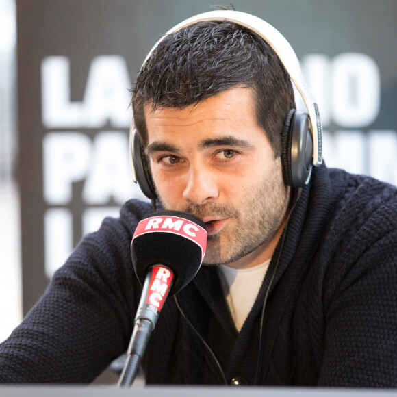 Matthieu Lartot lors des 10 ans de l'émission de RMC "Super Moscato Show" en direct depuis la péniche Jean Bruel à Paris. © Cyril Moreau/Bestimage