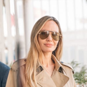 Angelina Jolie arrive en bateau à l'aéroport de Venise après son tapis rouge pour le film Maria dans le cadre de la 81e Mostra de Venise. Venise, Italie, 30 août 2024. Photo par Splash News/ABACAPRESS.COM