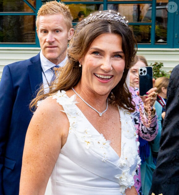 La princesse Martha Louise de Norvège et le chaman américain autoproclamé Durek Verrett sont vus lors de leur mariage à l'hôtel Union à Geiranger, en Norvège, le 31 août 2024. Photo par Mischa Schoemaker/ABACAPRESS.COM